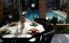 Maya'S Apartment - Complimentary Paphos Airport Transport